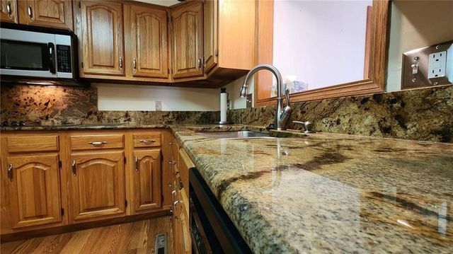 301 E Walnut Street, Weir, KS 66781