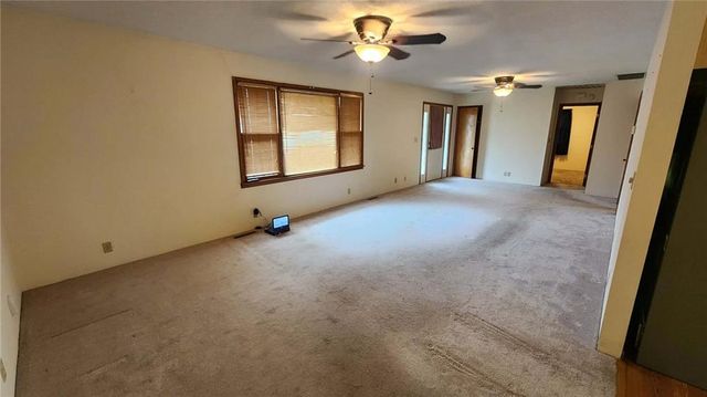 301 E Walnut Street, Weir, KS 66781