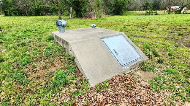 301 E Walnut Street, Weir, KS 66781