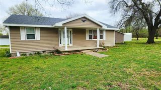301 E Walnut Street, Weir, KS 66781