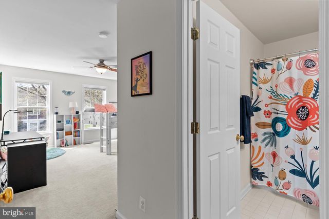 8840 WESTERN HEMLOCK WAY, Lorton, VA 22079