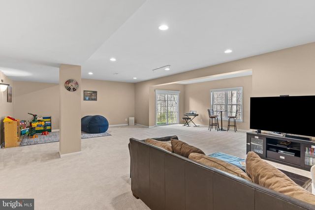 8840 WESTERN HEMLOCK WAY, Lorton, VA 22079