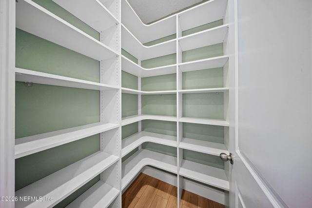 9749 INVENTION Lane, Jacksonville, FL 32256