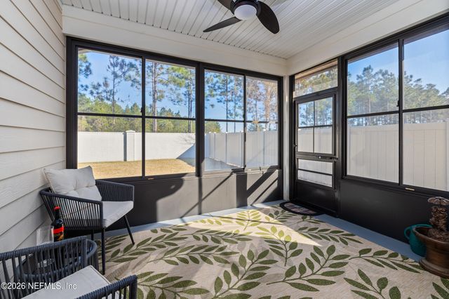 9749 INVENTION Lane, Jacksonville, FL 32256