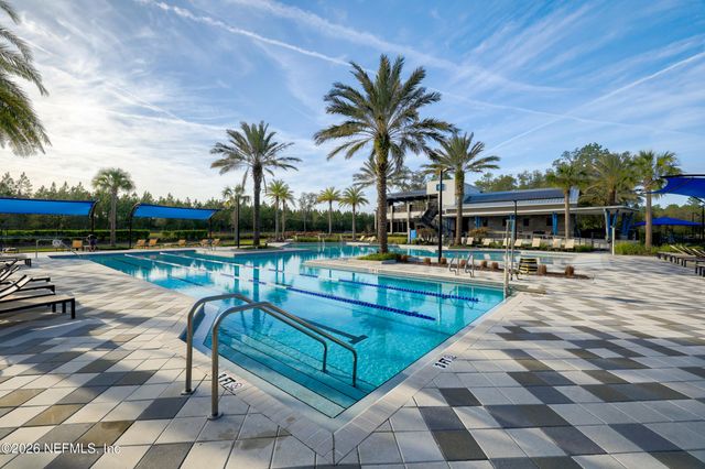 9749 INVENTION Lane, Jacksonville, FL 32256