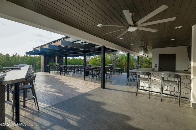 9749 INVENTION Lane, Jacksonville, FL 32256