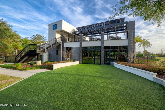 9749 INVENTION Lane, Jacksonville, FL 32256