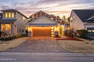 9749 INVENTION Lane, Jacksonville, FL 32256