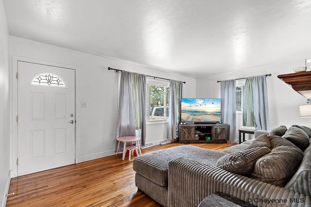 4004 E 9TH ST, Cheyenne, WY 82001