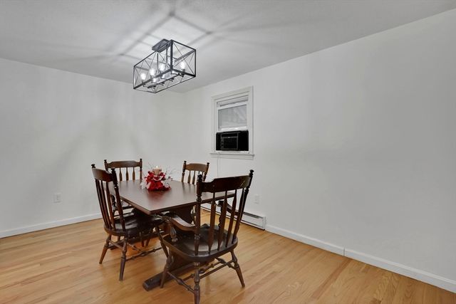 290 Newton Rd, Springfield, MA 01118