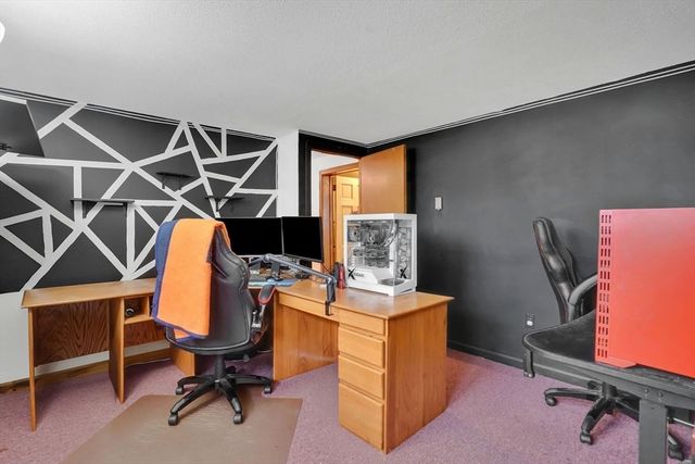 290 Newton Rd, Springfield, MA 01118