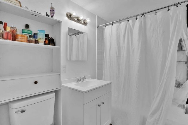 290 Newton Rd, Springfield, MA 01118