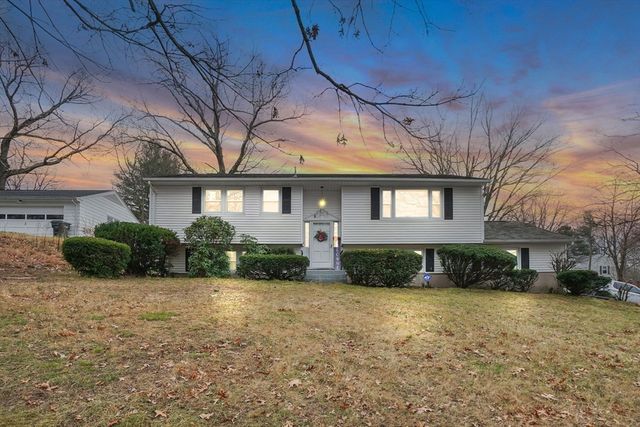 290 Newton Rd, Springfield, MA 01118