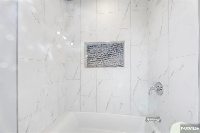 9 Cole Street, Bergenfield, NJ 07621