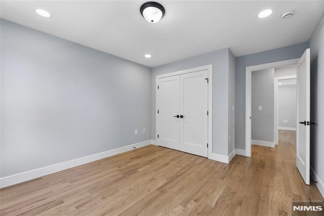 9 Cole Street, Bergenfield, NJ 07621