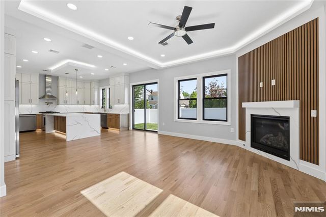 9 Cole Street, Bergenfield, NJ 07621