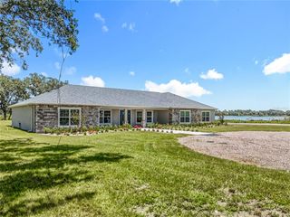14243 COUNTY ROAD 450, Umatilla, FL 32784