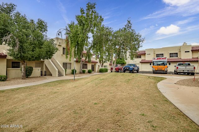 2020 W UNION HILLS Drive 137, Phoenix, AZ 85027