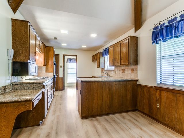2409 Acacia Street, Richardson, TX 75082