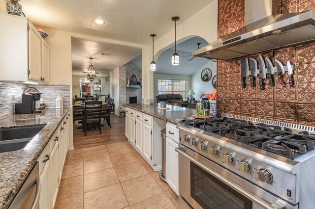 3814 Pecan Circle, La Porte, TX 77571