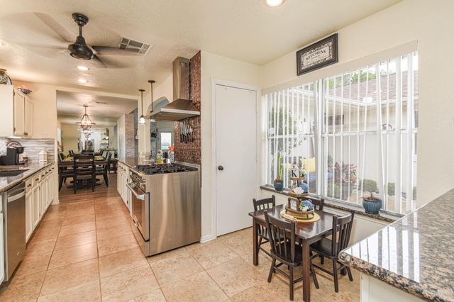 3814 Pecan Circle, La Porte, TX 77571