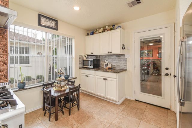 3814 Pecan Circle, La Porte, TX 77571