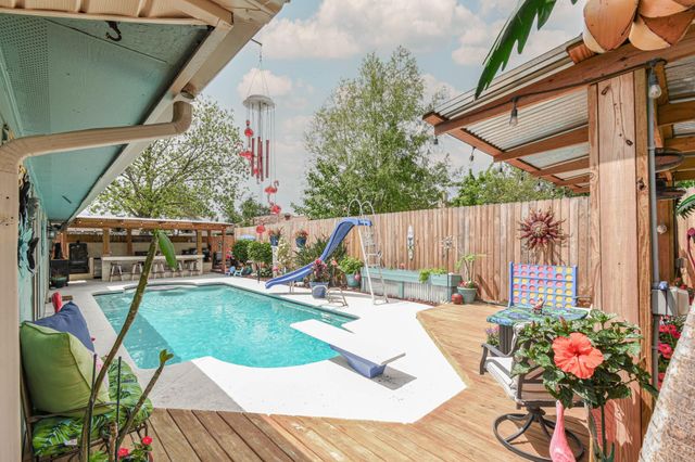 3814 Pecan Circle, La Porte, TX 77571