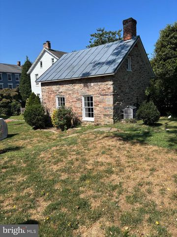 1 W MAIN ST, Burkittsville, MD 21718