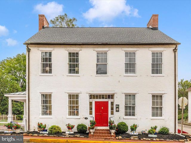 1 W MAIN ST, Burkittsville, MD 21718