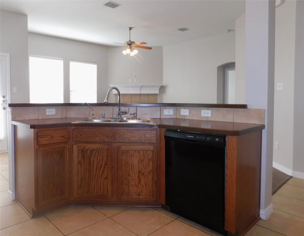 1840 Ringtail Drive, Little Elm, TX 75068