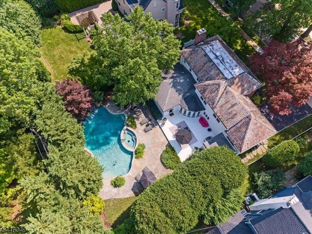 4 Marquette Rd, Montclair Twp., NJ 07043