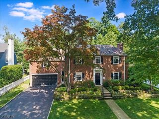 4 Marquette Rd, Montclair Twp., NJ 07043