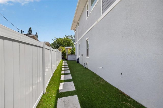 6706 S STERLING AVE S STERLING AVENUE, Tampa, FL 33611