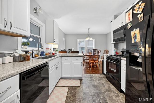 409 Steinhagen Road, Warrenton, MO 63383
