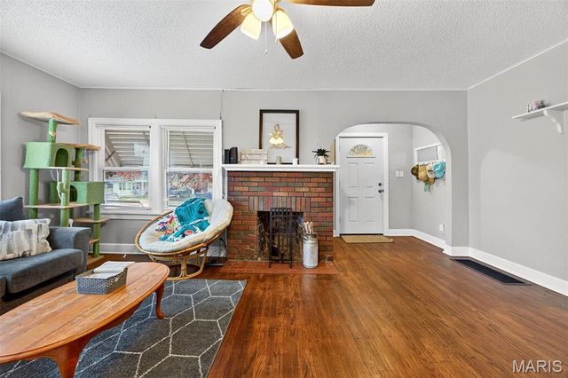 409 Steinhagen Road, Warrenton, MO 63383
