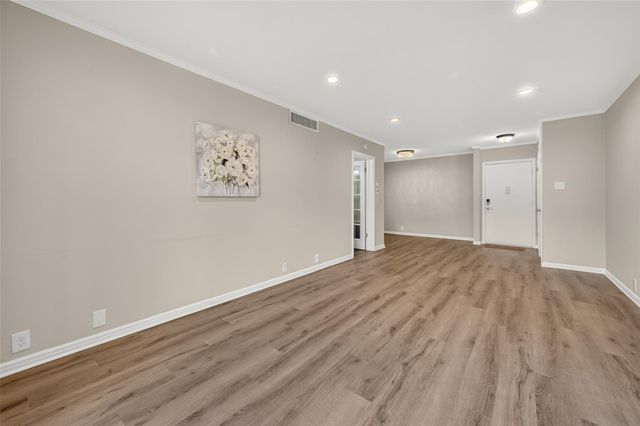 2601 Bellefontaine Street B114 Street B114, Houston, TX 77025