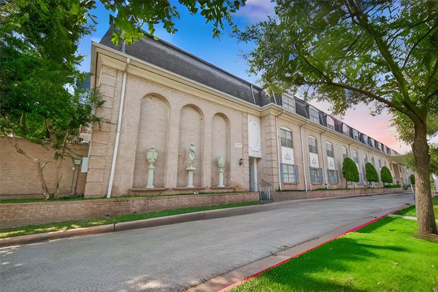 2601 Bellefontaine Street B114 Street B114, Houston, TX 77025