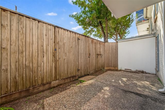 2601 Bellefontaine Street B114 Street B114, Houston, TX 77025