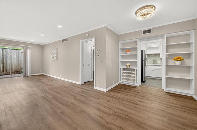 2601 Bellefontaine Street B114 Street B114, Houston, TX 77025