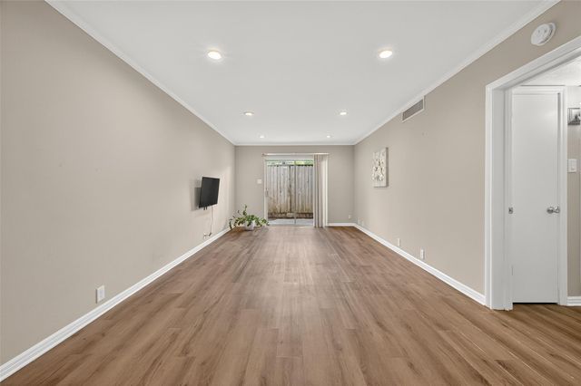 2601 Bellefontaine Street B114 Street B114, Houston, TX 77025