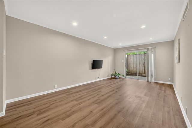 2601 Bellefontaine Street B114 Street B114, Houston, TX 77025