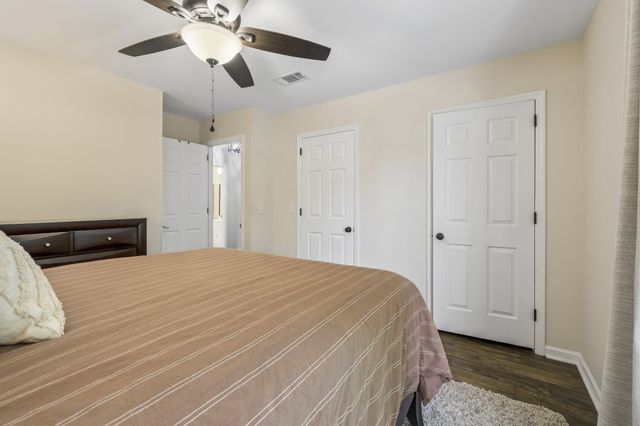 5053 English Village Dr, Nashville, TN 37211