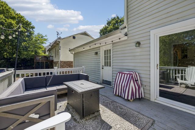 5053 English Village Dr, Nashville, TN 37211