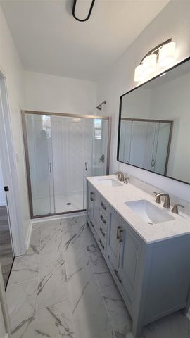 1010 Linden Street, La Marque, TX 77568