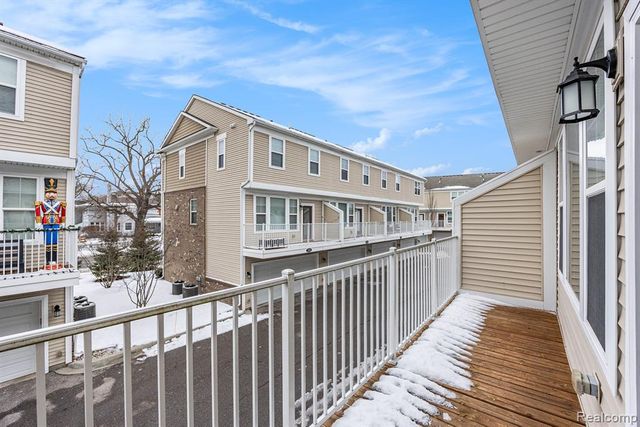 507 Midland Boulevard 26, Royal Oak, MI 48073