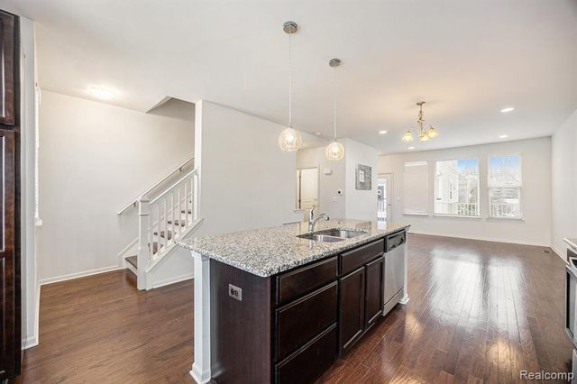 507 Midland Boulevard 26, Royal Oak, MI 48073