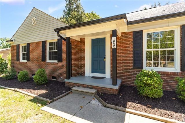 108 Flintfield Drive, Winston-salem, NC 27103