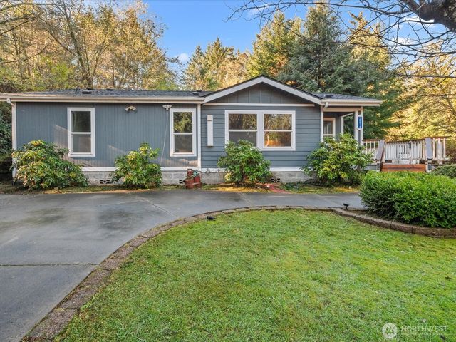 10018 Selma Circle, Anderson Island, WA 98303