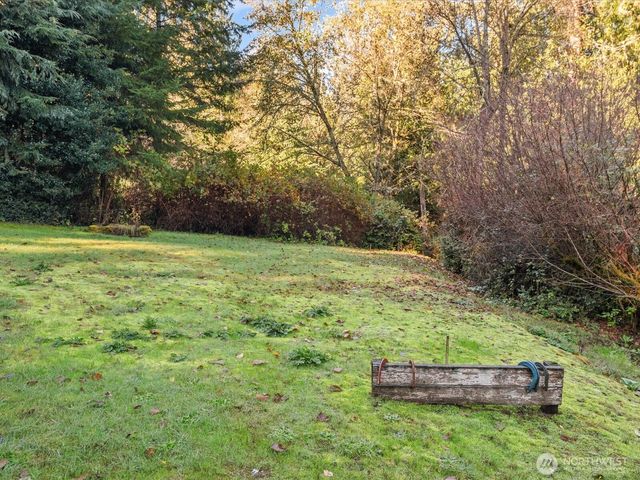 10018 Selma Circle, Anderson Island, WA 98303