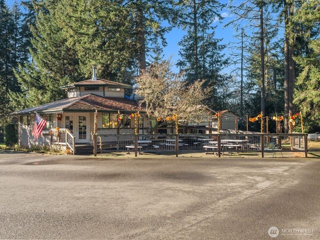 10018 Selma Circle, Anderson Island, WA 98303